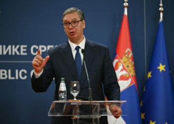 Вучиќ го распушта парламентот: Србија оди на предвремени парламентарни избори на 25 октомври