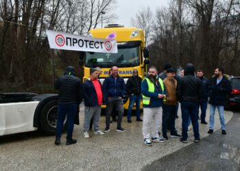 Превозниците од Западен Балкан најавуваат блокада на границите со ЕУ на 14 септември