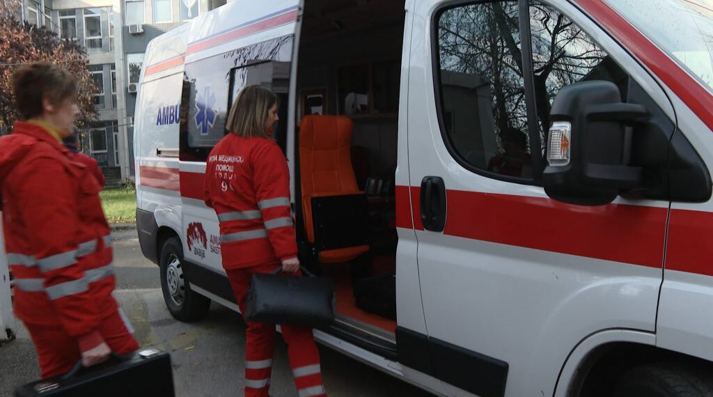 Тринаесетгодишно дете избодено во Чаир и е во исклучително тешка состојба