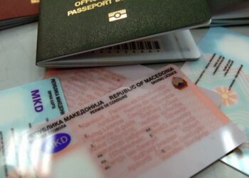 Личната карта и возачката дозвола ќе ги носиме во телефон: Во октомври стартува „m.Uslugi“