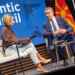 Мицкоски од Вашингтон: Нема повлекување од разговорите со Бугарија, вистинските патриоти се борат и победуваат