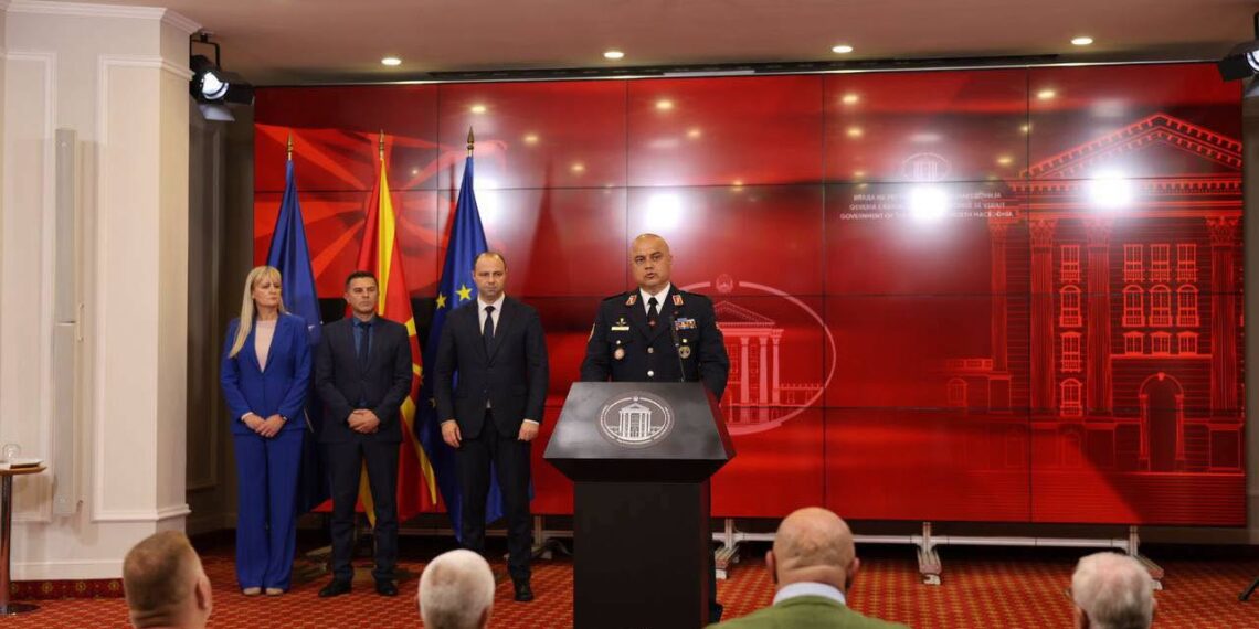 Професионалните војници со навршени 45 години ќе можат да останат во Армијата до пензија